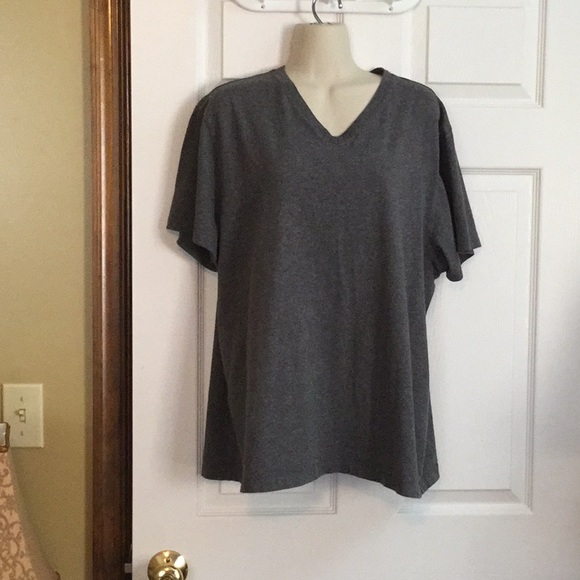 Banana Republic premium Pima Cotton Tee Shirt.